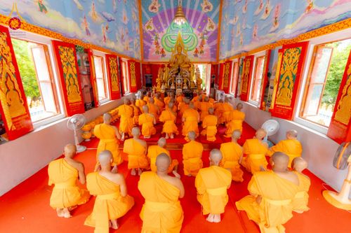 ภาพ No.231823:วันเสาร์ ที่ 5 กรกฎาคม พ.ศ. 2568 พิธีบรรพชา อุปสมบท โครงการอุปสมบท บูชาธรรมมหาปูชนียาจารย์ รุ่นเข้าพรรษา ณ วัดเกาะแก้วประชานุรักษ์ อ.วังทอง  จ.พิษณุโลก