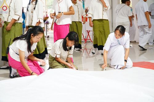 ภาพ No.140877:พิธีตักบาตรพระ 500 รูป ปีที่ 9 ณ ธุดงคสถานล้านนา อำเภอสันทราย จังหวัดเชียงใหม่ วันอาทิตย์ที่ 9 มิถุนายน พ.ศ. 2567