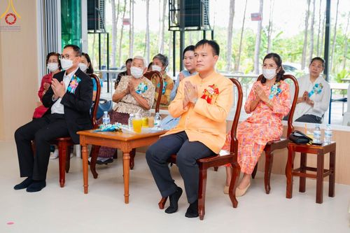 ภาพ No.102525:งานรวมพลังเด็กดี V-Star จังหวัดชลบุรี จัดงานโดยชมรมพุทธศาสตร์สากล และธุดงคสถานชลบุรี วันศุกร์ที่ 15 ธันวาคม พ.ศ. 2566