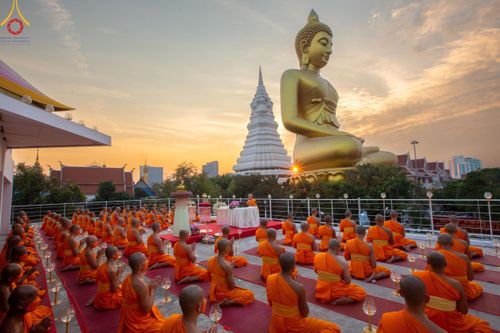 ภาพ No.119196:พิธีจุดประทีปถวายเป็นพุทธบูชา และบูชาธรรมมหาปูชนียาจารย์ พระมงคลเทพมุนี(สด จนฺทสโร) ในโครงการธรรมยาตราฯ วันที่ 26 มกราคม พ.ศ. 2567 ณ อาคารธรรมยาตรา กตัญญูบูชามหาปูชนียาจารย์ ตรงข้ามวัดปากน้ำภาษีเจริญ จ.กรุงเทพมหานคร