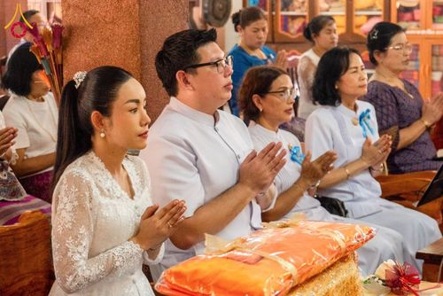 ภาพ No.168416:พิธีทอดกฐิน 4 วัด จ.ปราจีนบุรี โครงการกฐินสามัคคีทั่วไทย 30,000 วัด โดยคณะศิษยานุศิษย์วัดพระธรรมกาย บูชาธรรม 80 ปี หลวงพ่อธัมมชโย วันที่ 26-27 ตุลาคม พ.ศ. 2567