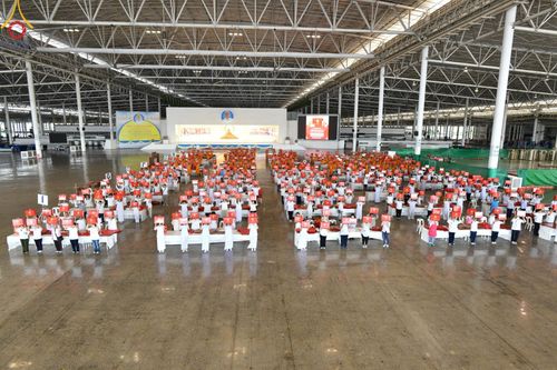 ภาพ No.210907:วันที่ 15 มีนาคม พ.ศ. 2568  บุญบรรจุกล่องไทยธรรม เพื่อถวายแด่พระสังฆาธิการ 40,000 กว่าวัดทั่วไทย ในวันคุ้มครองโลก 22 เมษายน พ.ศ. 2568