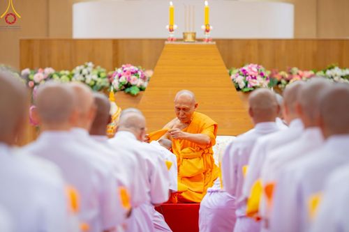ภาพ No.217225:วันเสาร์ที่ 12 เมษายน พ.ศ. 2568 พิธีบรรพชา พิธีขอศีลและขอนิสสัย พิธีมอบบาตร ในโครงการอุปสมบทหมู่ บูชาธรรมหลวงพ่อธัมมชโย, โครงการธรรมทายาท ระดับอุดมศึกษา รุ่นที่ 52 ,  โครงการบวชพระนานาชาติ AEC & WAB CEO รุ่นที่ 4 ณ วัดพระธรรมกาย