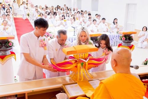 ภาพ No.263132:วันอาทิตย์ที่ 19 ตุลาคม พ.ศ. 2568 พิธีทอดกฐินสามัคคี ณ วัดพระธรรมกายจอร์เจีย  ประเทศสหรัฐอเมริกา 