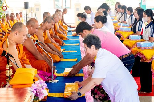 ภาพ No.199293:พิธีทอดผ้าป่าทำนุบำรุงศาสนสถาน ณ วัดลำพญา ตำบลลำพญา อำเภอบางเลน จังหวัดนครปฐม ในโครงการธรรมยาตรา กตัญญูบูชา มหาปูชนียาจารย์ พระมงคลเทพมุนี(สด จนฺทสโร) พระผู้ปราบมาร อนุสรณ์สถาน 7 แห่ง ปีที่ 13 วันที่ 21 มกราคม พ.ศ. 2568