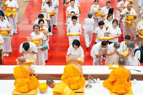 ภาพ No.212753:วันอาทิตย์ที่ 23 มีนาคม พ.ศ. 2568 พิธีร่วมบุญโครงการบรรพชาสามเณร 5,000 รูป ณ ห้องแก้วสารพัดนึก 2 วัดพระธรรมกาย
