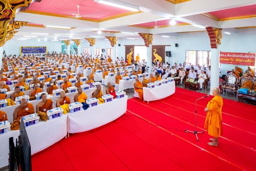 ภาพ No.131848:พิธีถวายสังฆทาน 323 วัด 4 จังหวัดชายแดนภาคใต้ ปีที่ 20 ครั้งที่ 167 และ พิธีมอบกองทุนหนุนแรงใจช่วยครูใต้ ปีที่ 17 ครั้งที่ 132 วันเสาร์ที่ 23 มีนาคม พ.ศ. 2567 ณ วัดมุจลินทวาปีวิหารพระอารามหลวง อ.หนองจิก จ.ปัตตานี