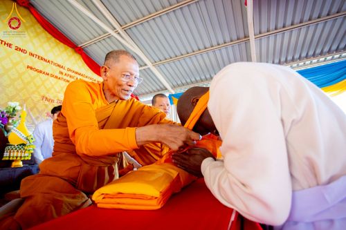 ภาพ No.231681:โครงการบรรพชาอุปสมบทหมู่ครั้งที่ 2 ณ วัดพระธรรมกายโจฮันเนสเบิร์ก ประเทศแอฟริกาใต้ วันอาทิตย์ 29 มิถุนายน พ.ศ. 2568
