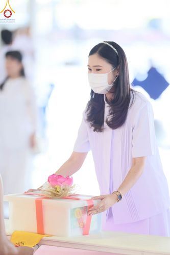 ภาพ No.102427:พิธีถวายอุปกรณ์ทำความสะอาด ณ บ้านแก้วเรือนทองคุณยายอาจารย์ฯ วัดพระธรรมกาย วันเสาร์ที่ 16 ธันวาคม พ.ศ. 2566