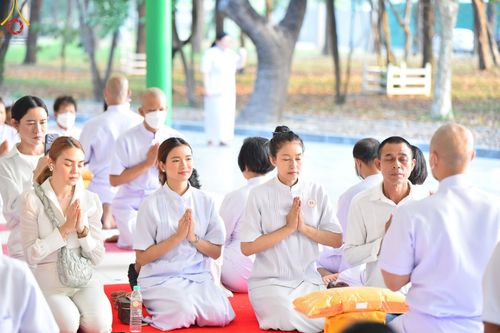 ภาพ No.112320:พิธีบรรพชาอุปสมบท โครงการอุปสมบทหมู่บูชาธรรม 115 ปี คุณยายอาจารย์ฯ, โครงการอุปสมบทหมู่ธรรมทายาท ระดับอุดมศึกษา รุ่นที่ 50 ภาคฤดูหนาว ณ โบสถ์พระไตรปิฎก วัดพระธรรมกาย จ.ปทุมธานี วันเสาร์ที่ 13 มกราคม พ.ศ. 2567