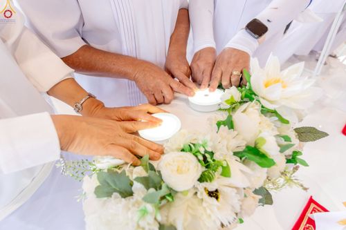 ภาพ No.239426:วันอาทิตย์ที่ 17 สิงหาคม พ.ศ. 2568 พิธีกดปุ่มอัญเชิญรูปเหมือน พระมงคลเทพมุนี (สด จันทสโร)  ณ มหาวิหารแก้วพระมงคลเทพมุนี  ศูนย์ปฏิบัติธรรมแก้วเมืองเลย