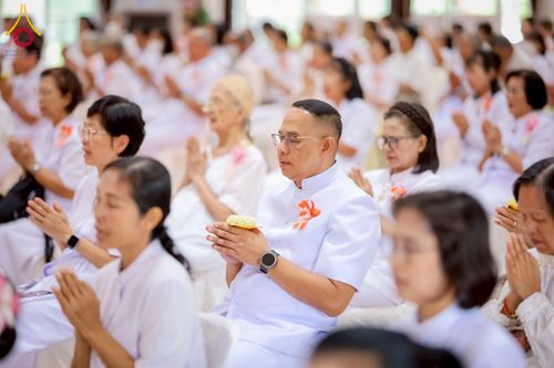 ภาพ No.254829:วันที่ 15 ตุลาคม พ.ศ. 2568 พิธีบรรจุพระบรมสารีริกธาตุภายในพระเกตุองค์พระประธาน สมโภชพระประธาน พระธรรมกาย ณ ศูนยอบรมเยาวชนกาญจนบุรี