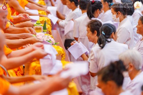 ภาพ No.157864:โครงการอบรมอุบาสก อุบาสิกาแก้ว  ตัวแทนทอดกฐิน 30,000 วัด ทั่วไทย บูชาธรรม 80 ปี หลวงพ่อธัมมชโย โซนตะวันตก 6 จังหวัด รุ่นที่ 3 ระหว่างวันที่ 20-22 กันยายน พ.ศ. 2567 ณ ศูนย์อบรมเยาวชนกาญจนบุรี