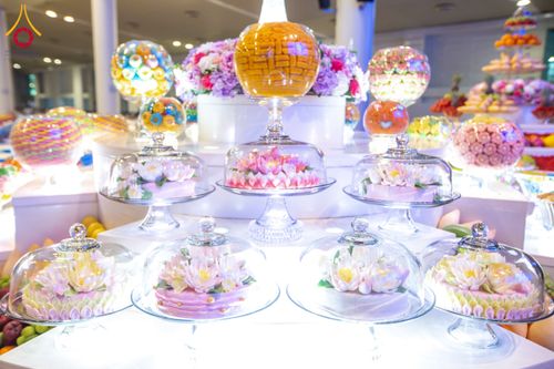 ภาพ No.134077:พิธีบูชาข้าวพระ  ในวันอาทิตย์ต้นเดือนที่ 7 เมษายน พ.ศ. 2567 ณ วัดพระธรรมกาย จ.ปทุมธานี