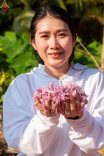 ภาพ No.206112:HAPPY FACE @ธรรมยาตรา # 1 ในโครงการธรรมยาตรา กตัญญูบูชา มหาปูชนียาจารย์ พระมงคลเทพมุนี(สด จนฺทสโร) พระผู้ปราบมาร อนุสรณ์สถาน 7 แห่ง ปีที่ 13 ระหว่างวันที่ 2-31 มกราคม พ.ศ. 2568