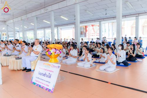 ภาพ No.199920:พิธีทอดผ้าป่าทำนุบำรุงศาสนสถาน ณ วัดบางช้างใต้ ตำบลบางช้าง อำเภอสามพราน จังหวัดนครปฐม ในโครงการธรรมยาตรา กตัญญูบูชา มหาปูชนียาจารย์ พระมงคลเทพมุนี(สด จนฺทสโร) พระผู้ปราบมาร อนุสรณ์สถาน 7 แห่ง ปีที่ 13 วันที่ 22 มกราคม พ.ศ. 2568