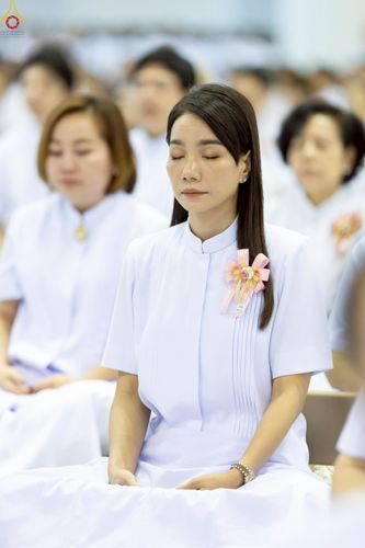 ภาพ No.243637:วันอาทิตย์ที่ 7 กันยายน พ.ศ. 2568 พิธีบูชาครูผู้ค้นพบวิชชาธรรมกาย , พิธีบูชาข้าวพระ ณ สภาธรรมกายสากล วัดพระธรรมกาย