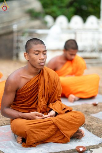 ภาพ No.141080:PhotoStory มหาศรัทธา ธรรมยาตราศรีลังกา EP.6 พิธีจุดวิสาขประทีป 6 วัด ถวายเป็น พุทธบูชา  โครงการสยาม-ลังกา ธรรมยาตรา  ฉลองเทศกาลวิสาขบูชาแห่งชาติ ศรีลังกา  บูชาธรรม 80 ปี หลวงพ่อธัมมชโย วันที่ 16 พฤษภาคม พ.ศ. 2567