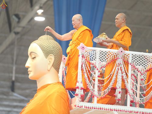 ภาพ No.341948:วันพุธที่ 29 กรกฎาคม พ.ศ. 2569 พิธีประดิษฐานพระบรมสารีริกธาตุภายในเกศดอกบัวตูมองค์พระธรรมกายเพื่ออัญเชิญไปประดิษฐาน  วัดพุทธสันติวัน ธรรมชัย เมืองนาคปูร์ รัฐมหาราษฏระ ประเทศอินเดีย ณ  วัดพระธรรมกาย จ.ปทุมธานี
