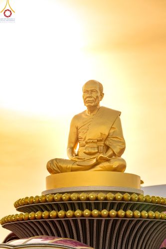 ภาพ No.198256:พิธีต้อนรับพระธรรมยาตรา ณ อนุสรณ์สถานลำดับที่ 5 สถานที่เผยแผ่วิชชาธรรมกายครั้งแรก อนุสรณ์สถานบางปลา วัดบางปลา อำเภอบางเลน จังหวัดนครปฐม ในโครงการธรรมยาตรา กตัญญูบูชา มหาปูชนียาจารย์ พระมงคลเทพมุนี(สด จนฺทสโร) พระผู้ปราบมาร ปีที่ 13 วัน 19 มกราคม พ.ศ.2568