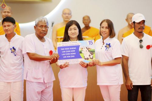 ภาพ No.241534:วันเสาร์ที่ 23 สิงหาคม พ.ศ. 2568 พิธีบุพเปตพลีนานาชาติ ปีที่ 12 ณ ศูนย์ปฏิบัติธรรมภาคใต้ อ.บางกล่ำ จ.สงขลา