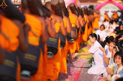 ภาพ No.113226:พิธีต้อนรับพระธรรมยาตรา ปีที่ 12 วันที่ 15 มกราคม พ.ศ. 2567 ณ วัดโบสถ์บน จ.นนทบุรี