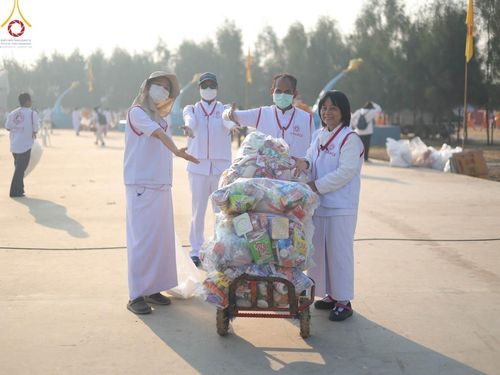 ภาพ No.206666:V.54 สารพัดV สารพัดดี ที่บางปลา ในโครงการธรรมยาตรา กตัญญูบูชา มหาปูชนียาจารย์ พระมงคลเทพมุนี(สด จนฺทสโร) พระผู้ปราบมาร อนุสรณ์สถาน 7 แห่ง ปีที่ 13 ระหว่างวันที่ 2-31 มกราคม พ.ศ. 2568