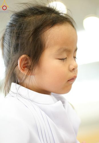 ภาพ No.136685:พิธีตักบาตร พิธีบูชาข้าวพระ ในวันอาทิตย์ต้นเดือนที่ 5 พฤษภาคม พ.ศ. 2567 ณ วัดพระธรรมกาย จ.ปทุมธานี