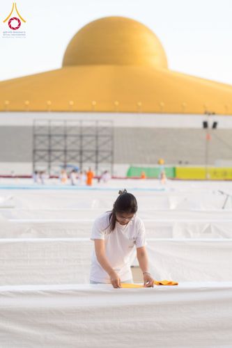 ภาพ No.217857:วันที่ 10-14 เมษายน พ.ศ. 2568 เจ้าหน้าที่อาสาสมัคร เตรียมงานวันคุ้มครองโลก ชุดที่ 2 วัดพระธรรมกาย จ.ปทุมธานี