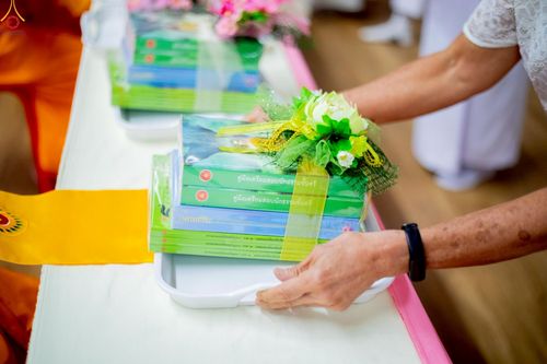 ภาพ No.225467:วันอาทิตย์ที่ 18 พฤษภาคม พ.ศ. 2568 พิธีร่วมบุญการศึกษา พระภิกษุ สามเณร ณ ห้องแก้วสารพัดนึก 2 วัดพระธรรมกาย