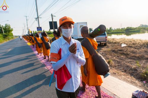 ภาพ No.119798:V.19 แกล้วกล้า การเตรียมงาน เก็บงาน การรับบุญของเจ้าหน้าที่หน่วยงานต่างๆ เพื่อโครงการธรรมยาตรา กตัญญูบูชามหาปูชนียาจารย์ พระมงคลเทพมุนี (สด จนฺทสโร) พระผู้ปราบมาร อนุสรณ์สถาน 7 แห่ง ปีที่ 12 ระหว่างวันที่ 2 - 31 มกราคม พ.ศ.2567