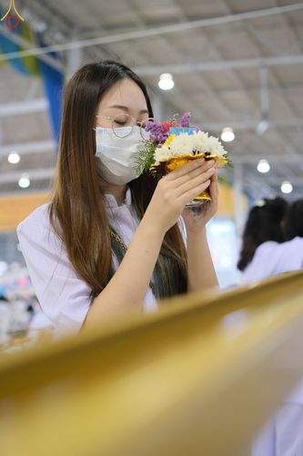 ภาพ No.77130:พิธีหล่อพระบรมพุทธเจ้า ในวันมาฆบูชา อาทิตย์ต้นเดือนที่ 6 มีนาคม พ.ศ. 2566 ณ วัดพระธรรมกาย จ.ปทุมธานี