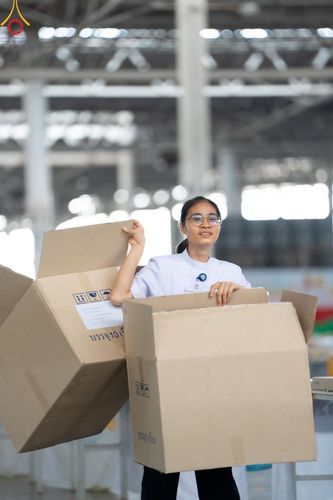 ภาพ No.60952:V.37 ยิ่งกว่าดี เพื่อ 80 ปีของพ่อ ภาพการเตรียมงานของหน่วยงานต่างๆ เพื่อพิธีฉลองอายุวัฒนมงคล 80 ปี หลวงพ่อธัมมชโย และรับถวายมหาสังฆทาน 10,000 กว่าวัดทั่วประเทศ ในวันคุ้มครองโลก วันจันทร์ที่ 22 เมษายน พ.ศ. 2567