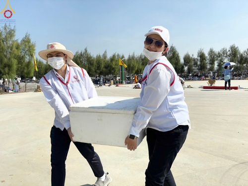 ภาพ No.206516:V.54 สารพัดV สารพัดดี ที่บางปลา ในโครงการธรรมยาตรา กตัญญูบูชา มหาปูชนียาจารย์ พระมงคลเทพมุนี(สด จนฺทสโร) พระผู้ปราบมาร อนุสรณ์สถาน 7 แห่ง ปีที่ 13 ระหว่างวันที่ 2-31 มกราคม พ.ศ. 2568