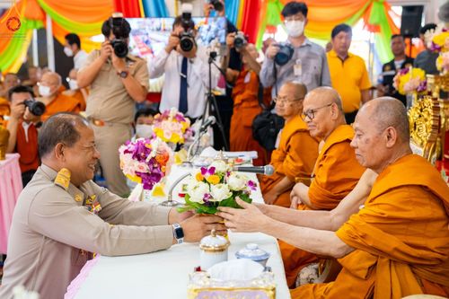 ภาพ No.87976:การลงพื้นที่ตรวจเยี่ยมและติดตามผลการดำเนินงาน โครงการสร้างความปรองดองสมานฉันท์ โดยใช้หลักธรรมทางพระพุทธศาสนา "หมู่บ้านรักษาศีล5" จังหวัดปทุมธานี