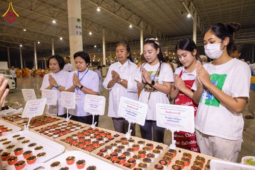 ภาพ No.121535:พิธีถวายภัตตาหารเป็นสังฆทาน แด่คณะพระธรรมยาตรา ปีที่ 12 วันที่ 31 มกราคม พ.ศ. 2567 ณ สภาธรรมกายสากล วัดพระธรรมกาย