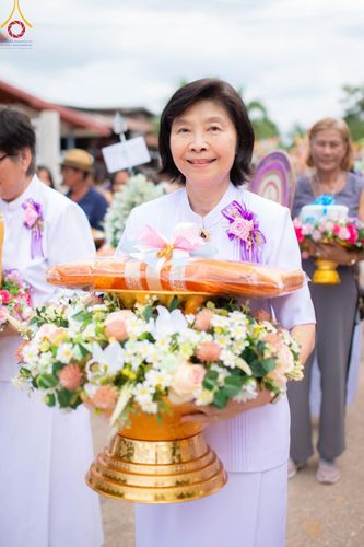 ภาพ No.167234:พิธีทอดกฐิน ณ วัดจำปาทอง อ.บ้านเขว้า จ.ชัยภูมิ ในโครงการกฐินสามัคคีทั่วไทย 30,000 วัด บูชาธรรม 80 ปี หลวงพ่อธัมมชโย โดยคณะศิษยานุศิษย์วัดพระธรรมกาย วันที่ 24 ตุลาคม พ.ศ. 2567