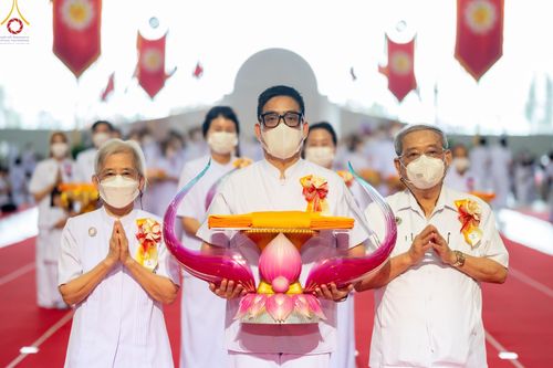 ภาพ No.88921:พิธีทอดผ้าป่าสมทบกฐินครั้งที่ 2 วันศุกร์ที่ 29 กันยายน พ.ศ. 2566 วันเพ็ญขึ้น 15 ค่ำ เดือน 10 ณ ห้องแก้วสารพัดนึก 1 วัดพระธรรมกาย