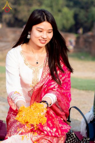 ภาพ No.212874:วันที่ 14 - 15 มีนาคม พ.ศ. 2568 คณะสงฆ์และสามเณรเดินธรรมยาตรา ในโครงการบวชสามเณรเนปาล 500 รูป ไปยังสถานที่รอบมายาเทวีและลุมพินีเกรด ณ ลุมพินี ประเทศเนปาล