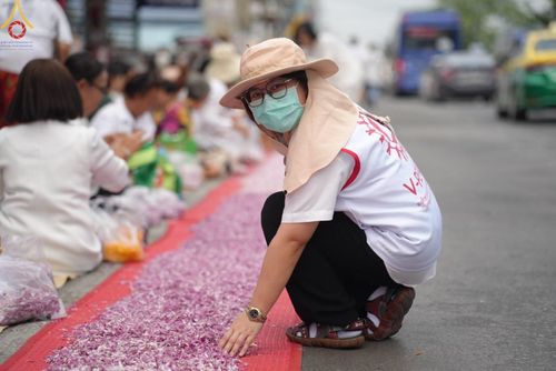 ภาพ No.121317:V.21 ลุยต่อ การเตรียมงาน เก็บงาน การรับบุญของเจ้าหน้าที่หน่วยงานต่างๆ เพื่อโครงการธรรมยาตรา กตัญญูบูชามหาปูชนียาจารย์ พระมงคลเทพมุนี (สด จนฺทสโร) พระผู้ปราบมาร อนุสรณ์สถาน 7 แห่ง ปีที่ 12 ระหว่างวันที่ 2 - 31 มกราคม พ.ศ.2567