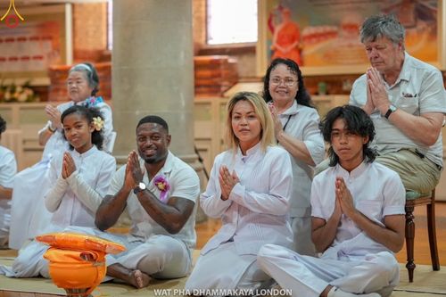 ภาพ No.149355:วัดพระธรรมกายลอนดอน สหราชอาณาจักร  ได้จัดพิธีบรรพชาสามเณรยุวธรรมทายาท  ในวันจันทร์ที่ 12 สิงหาคม พ.ศ. 2567