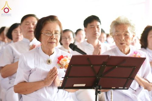 ภาพ No.172752:พิธีทอดกฐิน ศูนย์ปฏิบัติธรรมบ้านแก้วเรือนธรรม อ.เฉลิมพระเกียรติ จ.สระบุรี ในโครงการกฐินสามัคคีทั่วไทย 30,000 วัด บูชาธรรม 80 ปี หลวงพ่อธัมมชโย โดยคณะศิษยานุศิษย์วัดพระธรรมกาย วันที่ 26 ตุลาคม พ.ศ. 2567