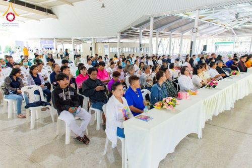 ภาพ No.193472:วัดพระธรรมกาย และ มูลนิธิธรรมกาย มอบของขวัญสนับสนุนงานวันเด็ก วันที่ 8 มกราคม พ.ศ. 2568 ณ อาคารโถงช้างฯ วัดพระธรรมกาย อ.คลองหลวง จ.ปทุมธานี