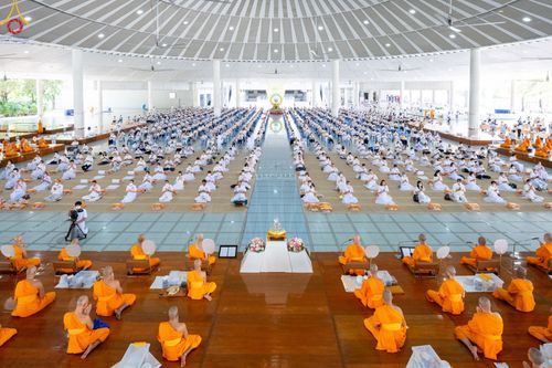 ภาพ No.86695:พิธีบุพเปตพลี  ครั้งที่ 139 ร่วมอุทิศบุญแด่หมู่ญาติที่ล่วงลับไปแล้ว และสืบทอดอายุพระพุทธศาสนา วันพฤหัสบดีที่ 31 สิงหาคม พ.ศ.2566 วันพระขึ้น 15 ค่ำ เดือน 9 ณ หอฉันคุณยายอาจารย์ฯ วัดพระธรรมกาย