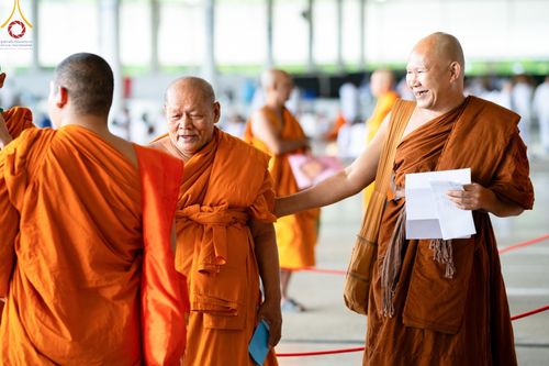 ภาพ No.146753:การต้อนรับพระสังฆาธิการ 2,000 กว่าวัดทั่วประเทศ และพิธีบูชาข้าวพระ เนื่องในวันสมาธิโลก วันอาทิตย์ที่ 4 สิงหาคม พ.ศ. 2567 ณ สภาธรรมกายสากล วัดพระธรรมกาย