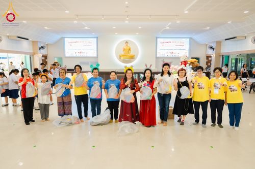 ภาพ No.183096:วันรวมพลังเด็กดี V-Star ผู้นำฟื้นฟูศีลธรรมโลก ณ ธุดงคสถานชลบุรี อ.ศรีราชา จ.ชลบุรี  ในวันเสาร์ที่ 16 พฤศจิกายน 2567