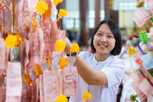 ภาพ No.165942:พิธีทอดกฐิน ณ วัดท่าเรือ ต.ท่าเรือ อ.ท่ามะกา จ.กาญจนบุรี ในโครงการกฐินสามัคคีทั่วไทย 30,000 วัด บูชาธรรม 80 ปี หลวงพ่อธัมมชโย โดยคณะศิษยานุศิษย์วัดพระธรรมกาย วันที่ 20 ตุลาคม พ.ศ. 2567