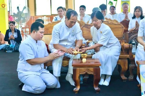 ภาพ No.265350:วันที่ 25 ตุลาคม พ.ศ. 2568 พิธีทอดกฐินสามัคคีทั่วไทย ณ วัดท่าเสา ต.ห้วยม่วง อ.กำแพงแสน จ.นครปฐม โดยคณะศิษยานุศิษย์ บูชาธรรม 81 ปี หลวงพ่อธัมมชโย