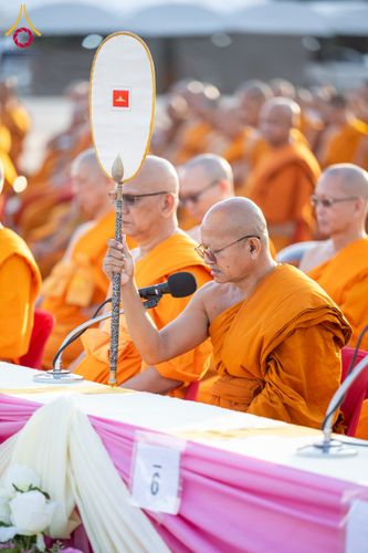 ภาพ No.250513:วันพุธที่ 8 ตุลาคม พ.ศ. 2568 พิธีตักบาตรเทโวโรหณะ ณ ลานธรรมปทุมรัตน์ธรรมเจดีย์ พุทธอุทยานนานาชาติ อ.โพนพิสัย จ.หนองคาย