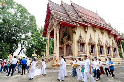ภาพ No.250762:วันพุธที่ 8 ตุลาคม พ.ศ. 2568 พิธีทอดกฐินสามัคคีทั่วไทย 30,000 วัด โดยคณะศิษยานุศิษย์ บูชาธรรม 81 ปี หลวงพ่อธัมมชโย ณ วัดหนองโพธิ์ อ.กำแพงแสน จ.นครปฐม